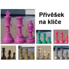 Přívěšek na klíče SOUVENIER. šachová figurka s řetízkem, různé barvy